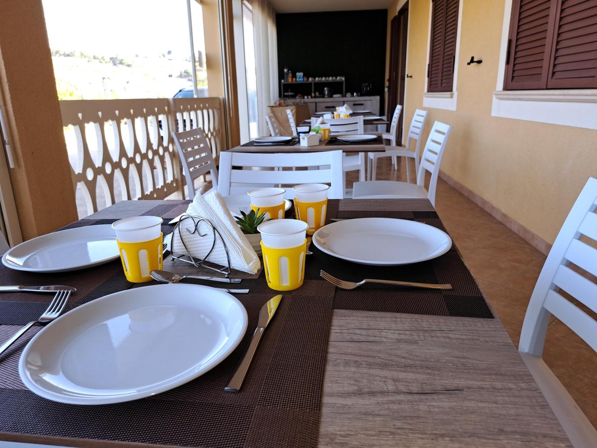 B&B La Terrazza Degli Scrittori Racalmuto Exterior foto